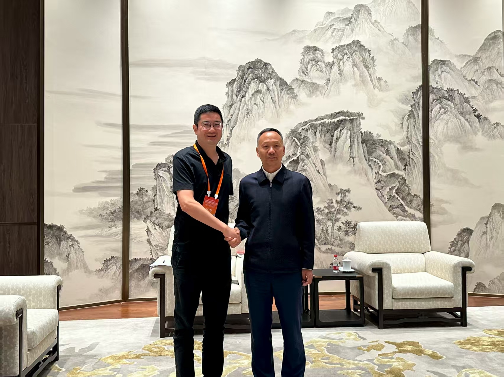 寻汇SUNRATE受邀出席2025年服贸会雄安新区数字贸易创新发展大会