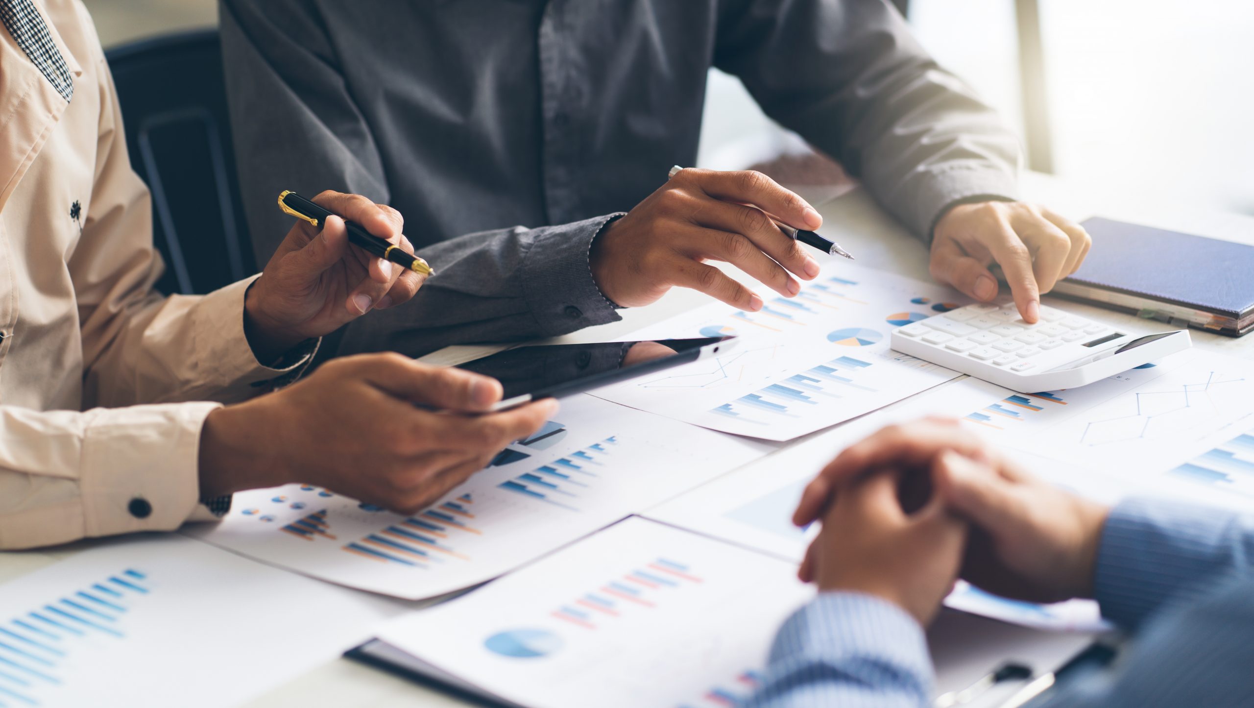 寻汇SUNRATE入选易观《中国第三方支付行业年度分析报告2025》