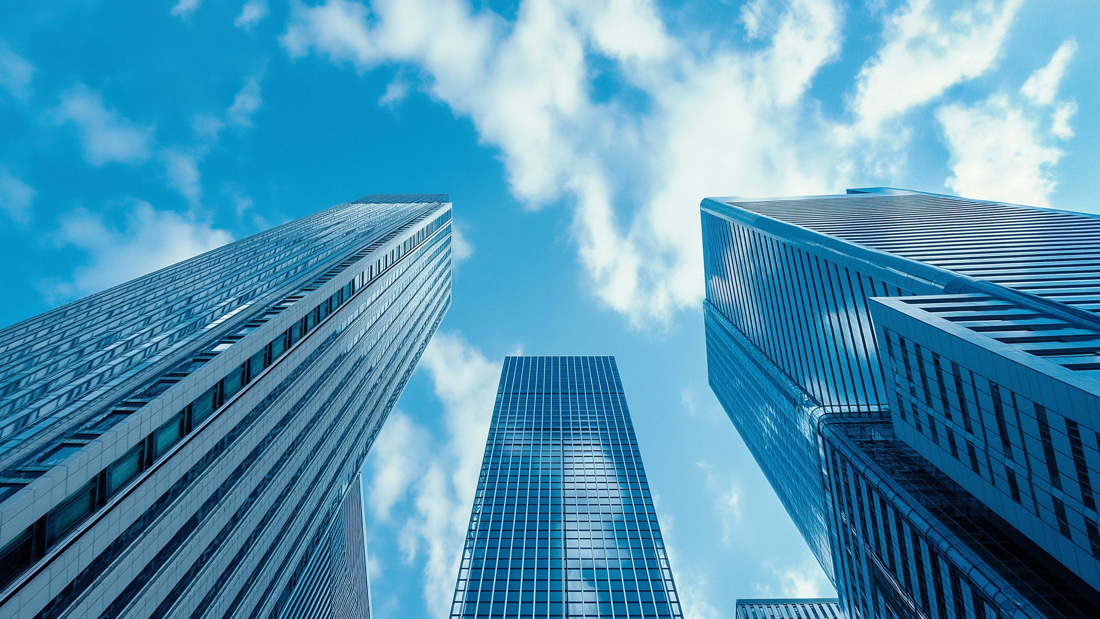 寻汇SUNRATE荣登36氪「East Forward 2025出海全球化创新企业」榜单